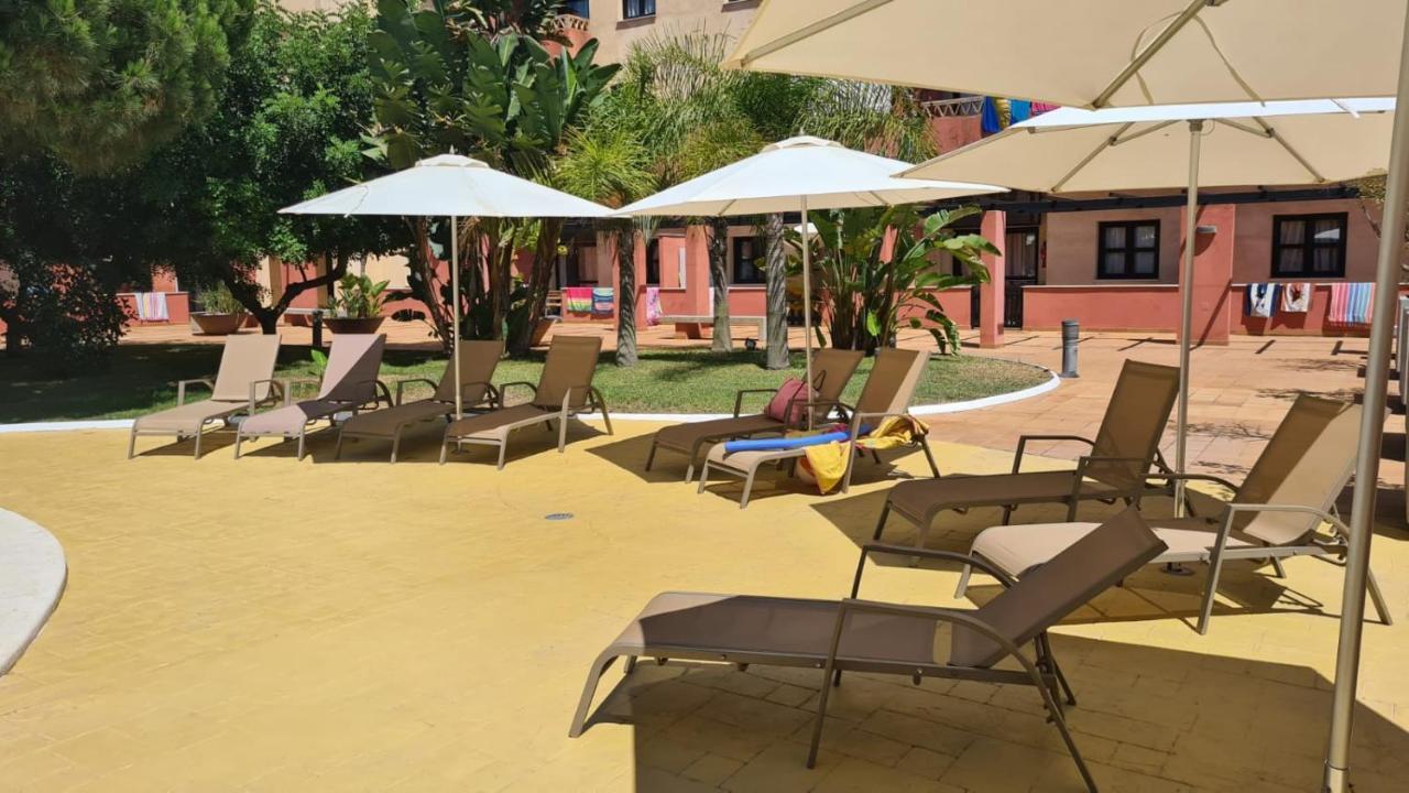 Apartment Isla Canela Luxury Уэльва Экстерьер фото